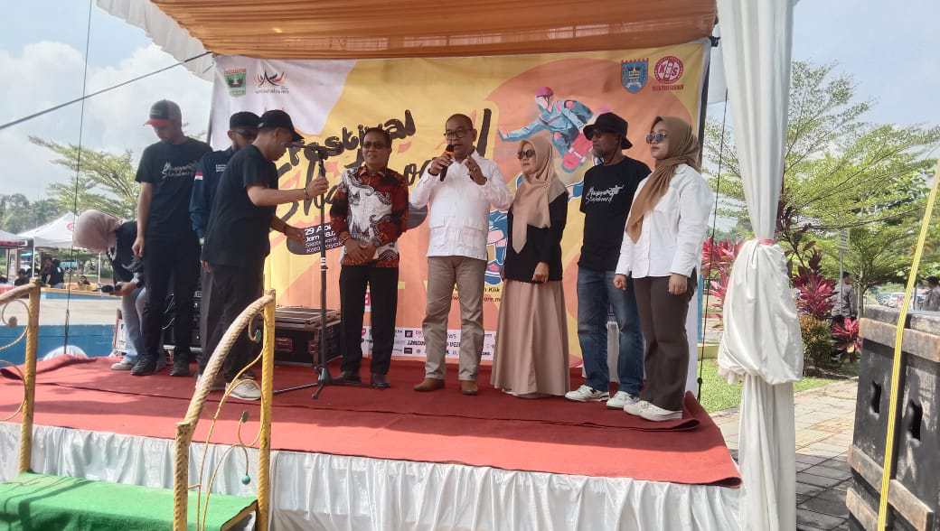 Dibuka Wali Kota, Festival Skateboard Digelar Di Batang Agam