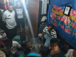 Asyik Pesta Sabu, Lima Orang Diringkus Tim Opsnal Sat Resnarkoba Polres Pasaman Barat