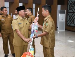Cara Unik Pj Bupati Apriyadi Tegur Kades yang Tidak Urus Kantor