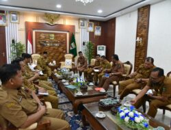 Segera Diusulkan ke Pusat, Bupati Suhatri Bur Gerak Cepat Pimpin Rakor Bahas Ambruk Jembatan Kayu Gadang Lubuak Aluang