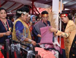 Ketum Dharma Pertiwi Hadiri HUT Dekranas Ke-43 di Medan