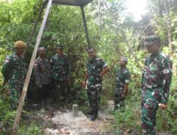 Danrem 121/Abw Tinjau Patok Batas Negara RI-MLY Dan Pos Sungai Kelik Satgas Pamtas RI-MLY Yonarmed 19/Trk Bogani