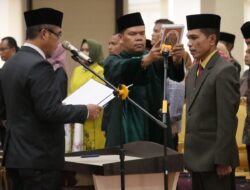 Penjabat Wako Rida Ananda Resmi Melantik Dafrul Pasi Sebagai Penjabat Sekdako Payakumbuh