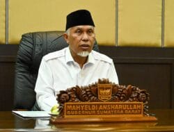 Gubernur Mahyeldi, Sebut, Pengembangan Moda Transportasi Umum, Solusi untuk Pariwisata dan Mengatasi Kemacetan