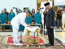 Gubernur Lantik Fernando Jongguran Simanjuntak Sebagai Pj. Bupati Kepulauan Mentawai.