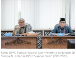 Ketua DPRD Sumbar Supardi Terima Kunjungan SD Swasta Al Huffaz Payakumbuh