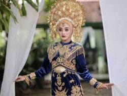 Busana Tradisional Perempuan dan Laki-laki Minangkabau
