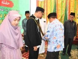Hadiri Wisuda di 3 Ponpes, Bupati Agam Ungkap Rasa Bangga