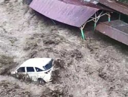 Sejumlah Kendaraan Hanyut, Ketinggian Air Mulai Surut Pascabanjir Bandang Deli Serdang