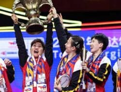 China Taklukkan Korsel dan Mengangkat Piala Sudirman 2023