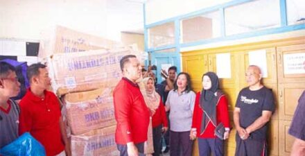 Hari Pertama Kerja, Pj. Bupati Mentawai Motivasi OPD untuk Berprestasi