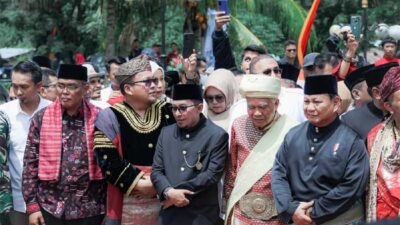 Optimalkan Peluang Pembangunan Daerah Keharmonisan Minang dengan Menhan RI