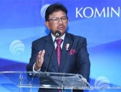 Tersangka Korupsi, Presiden Jokowi Pecat Johnny G Plate sebagai Menteri Kominfo