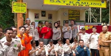 Sat Kamling Kelurahan Ngulak Berjaya di Ajang Lomba Polda Sumsel