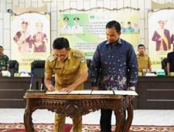 Tingkatkan Kualitas Pendidikan, Pemkab Solsel Teken MoU dengan UMSB