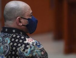 Irjen Teddy Minahasa Hadapi Sidang Vonis Hari ini