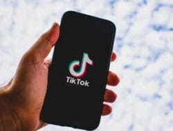 Dibayar Rp1,49 Juta Per Jam Menonton Tik Tok; Peluang Kerja Baru yang Menggiurkan di Era Digital