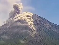 Gunung Semeru Kembali Erupsi, Tinggi Kolom Letusan 1.000 Meter