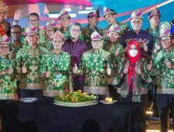 Malam Puncak HUT APEKSI ke-23 Dihibur Padi Reborn, Wako Hendri Septa; Momentum Perkuat Sinergi Antar Wali Kota Se-Indonesia