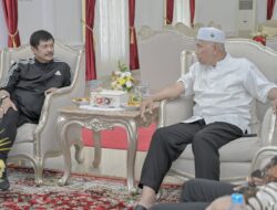 Pelatih Timnas Indonesia U-22 Indra Sjafri Sambangi Kediaman Gubernur Sumbar