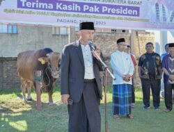 Ribuan Masyarakat Ikuti Sholat Idul Adha 1444 H di Halaman Kantor Gubernur