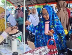 Meriahkan Wisata Dakwah BKMT Sumbar 2023, Stand BAZNAS Agam Beri Minuman Gratis, Himpun ZIS Jamaah