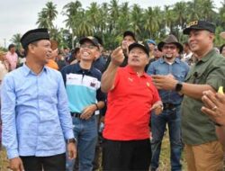 Bupati Agam Buka Festival Layang-Layang Anak Nagari Manggopoh