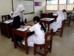 Pemkot Bukittinggi Gelontorkan Dana Rp9,4 Miliar untuk Guru SMA Non PNS