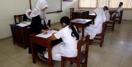 Pemkot Bukittinggi Gelontorkan Dana Rp9,4 Miliar untuk Guru SMA Non PNS