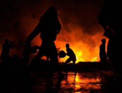 Satu Rumah di Jalan Atletik Arcamanik Bandung Terbakar, 1 Orang Tewas