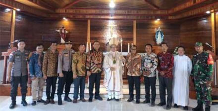 Pj.Bupati Hadiri Peresmian Gereja Katolik St. Yohanes Pembaptis di Desa Mara