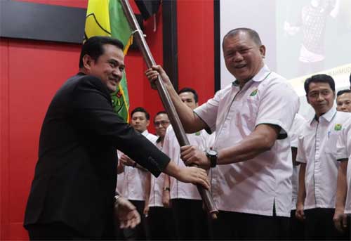 Suasana pelantikan pengurus PBSI Muba.