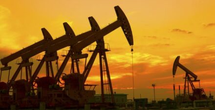 Minyak Mentah Naik karena Pelambatan Inflasi AS