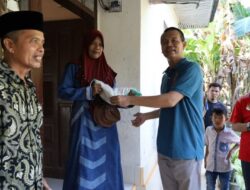 Wako Genius Umar Serahkan Bantuan Korban Banjir