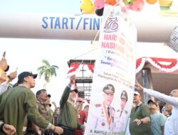 Gubernur Mahyeldi Melepas Ribuan Peserta Jalan Santai HUT Koperasi Tingkat Nasional Tahun 2023