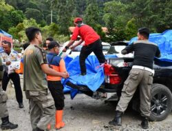 Bantuan Terus Berdatangan ke Tanjung Raya yang Dilanda Banjir dan Longsor