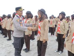 Kapolres Pasaman Barat Memimpin Upacara Penutupan Longmars Pramuka Saka Bhayangkara