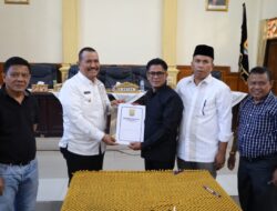 DPRD Kota Pariaman Setujui Nota Kesepakatan Dengan Pemko Pariaman Tentang KUA PPAS APBD 2024