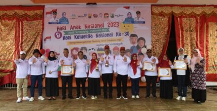 Peringatan HAN dan Harganas ke-30 Tingkat Kota Pariaman Dihadiri Ribuan Anak dan Orangtua