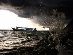 Potensi Gelombang Tinggi di Perairan Selatan DIY, BMKG Memperingatkan