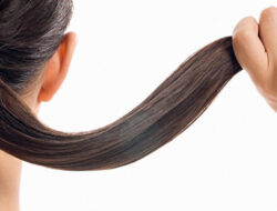 Ketahui Dampak Buruk Mengikat Rambut Terlalu Lama untuk Kesehatan