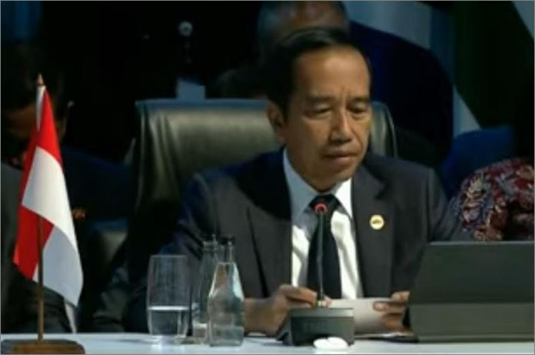 Presiden Jokowi sebut 96 negara jadi pasien IMF.