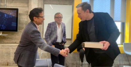 Menkes Budi Gunadi Sadikin Jajaki Kerja Sama dengan Elon Musk untuk Akses Internet di Puskesmas 3T