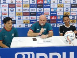 Bojan Hodak Bangga Gawang Persib Bandung Tak Kebobolan Meski Bermain Imbang dengan Bali United