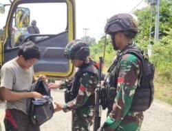 Sweeping Gabungan di Jalur Trans Papua Satgas Yonif 310/KK 