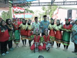 Kunjungan Kerja Disambut Tari Turu’ Kreasi, Mahyeldi Ajak Siswa-Siswi Mentawai Tampil di Istana Gubernur