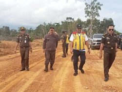 Kejaksaan Tinjau Pembangunan Akses Jalan Pelabuhan Teluk Tapang Pasaman Barat