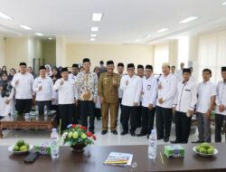 Kompak Genius –  Mardison Berikan Pembinaan Penguatan Karakter ASN Kemenag Kota Pariaman