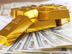 Harga Emas Antam Turun menjadi Rp1.068.000 per Gram