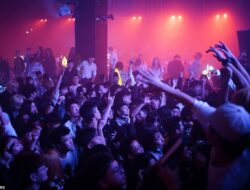 Polisi Ungkap Pesta Seks di Jaksel Diikuti 100 Member